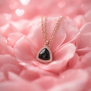 Juicy Couture Onix Pendant Necklace 30” Gold Tone